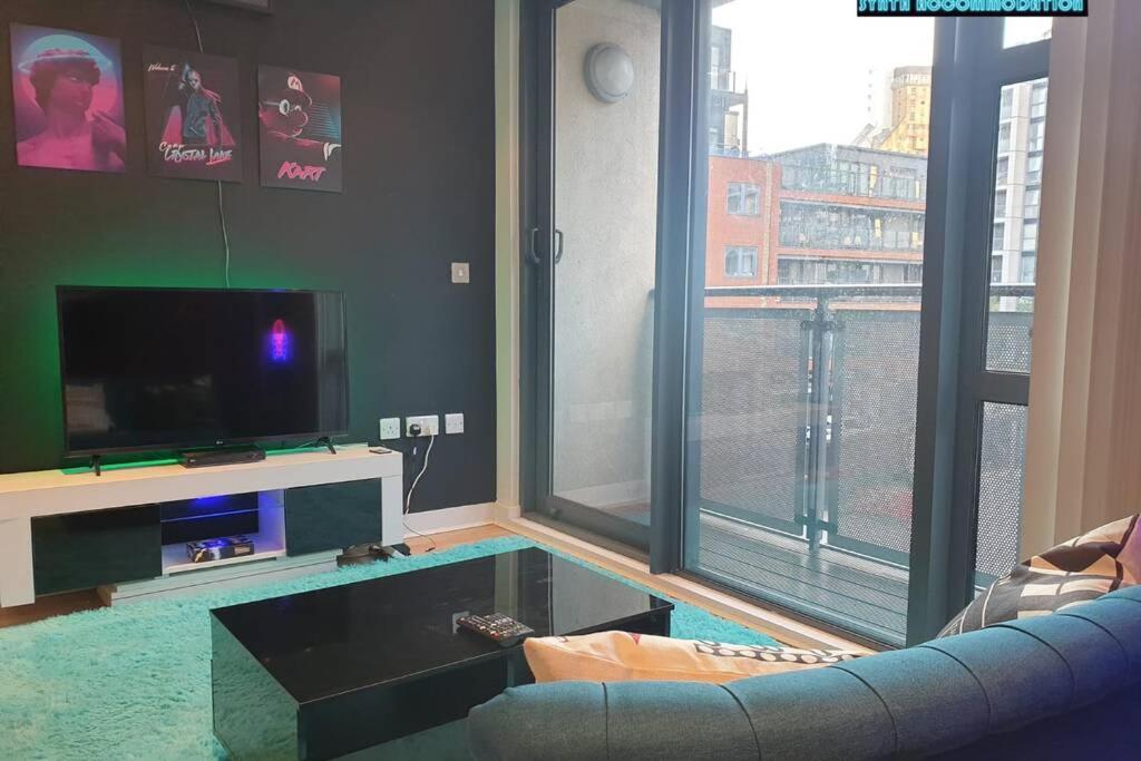 80s Retro 1bed Studio Serviced Canary Wharf Perfect For Solo & Couple Travellers Appartement Londres