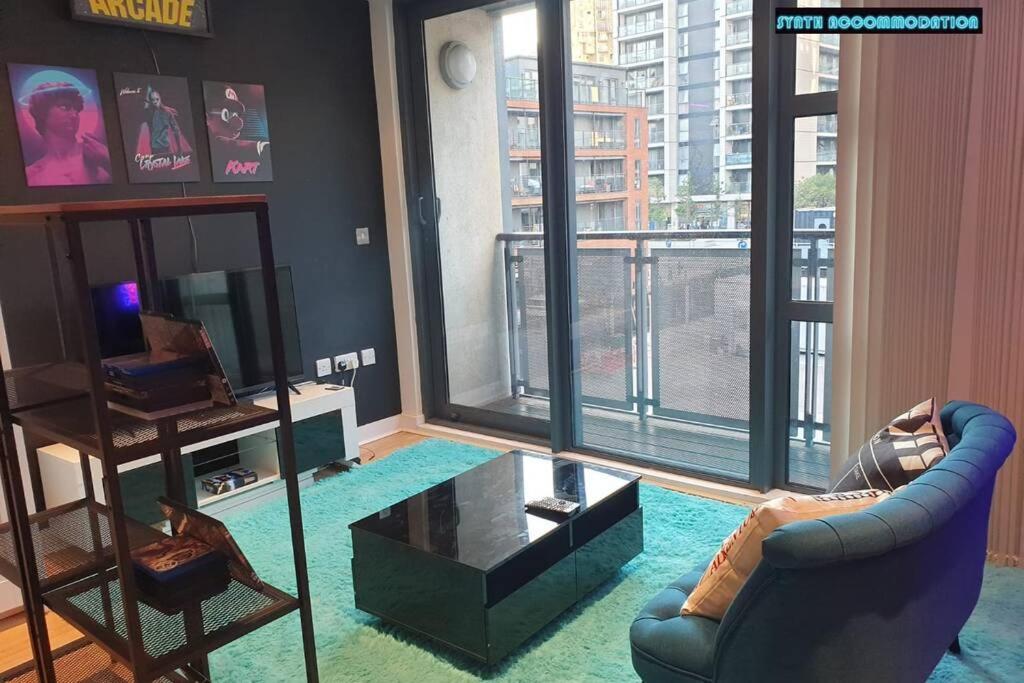 Appartement 80s Retro 1bed Studio Serviced Canary Wharf Perfect For Solo & Couple Travellers Londres