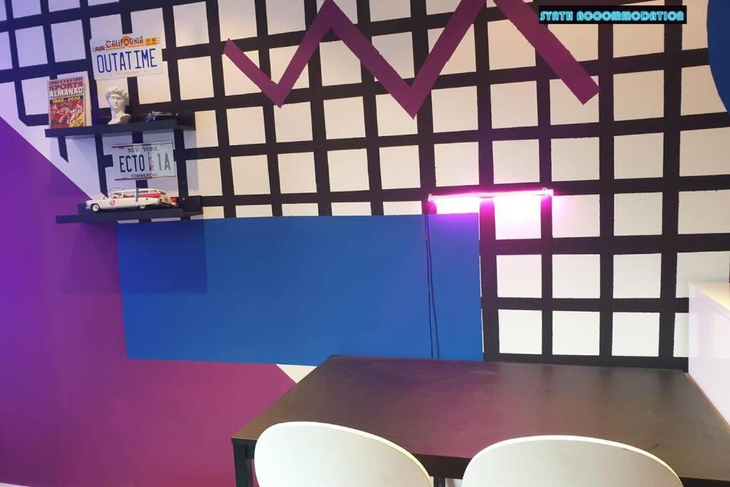 Appartement 80s Retro 1bed Studio Serviced Canary Wharf Perfect For Solo & Couple Travellers